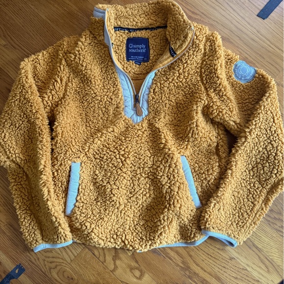 Simply Southern Sherpa Pullover - Picture 1 of 4
